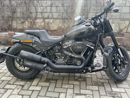 2022 Harley-Davidson Fat Bob, чёрный, 1830000 рублей, вид 2