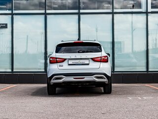 2024 Lada (ВАЗ) Vesta SW Cross I Рестайлинг (NG), белый, 1290000 рублей, вид 4