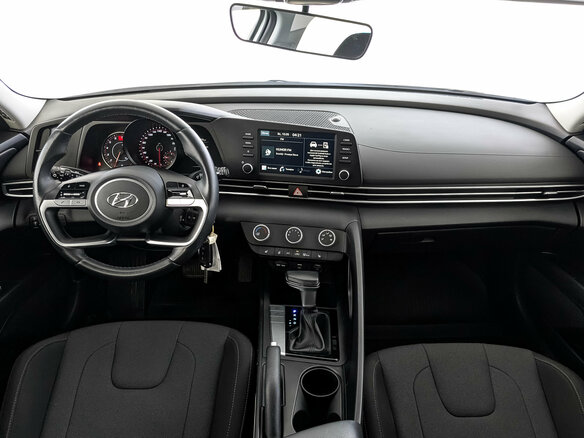 2022 Hyundai Elantra VII (CN7), белый, 2045000 рублей - вид 13