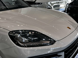 2023 Porsche Cayenne III Рестайлинг, серый, 15850000 рублей, вид 4