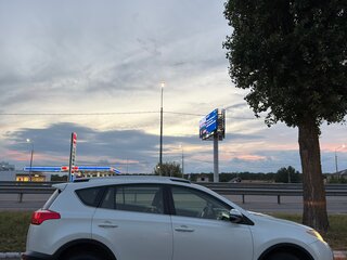 2014 Toyota RAV4 IV (XA40), белый, 1850000 рублей, вид 4