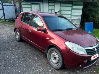 2010 Renault Sandero I, красный, 290000 рублей, вид 4