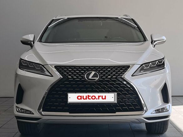 2019 Lexus RX 300 IV Рестайлинг, белый, 5250000 рублей - вид 1