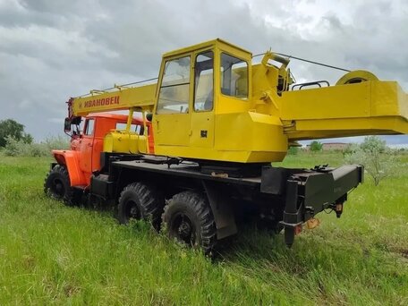 1998 Ивановец КС-35714, оранжевый, 1280000 рублей, вид 2