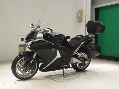 2011 Honda VFR 1200, чёрный, 780000 рублей, вид 3