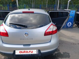 2010 Renault Megane III, серый, 660000 рублей, вид 5
