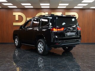2026 Toyota Land Cruiser 300 Series, чёрный, 12581660 рублей, вид 4