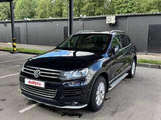 2014 Volkswagen Touareg II, чёрный, 3640000 рублей, вид 5