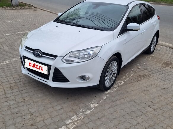 2011 Ford Focus III, белый, 659000 рублей