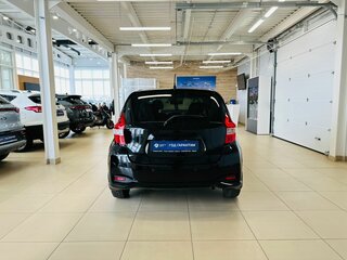 2017 Nissan Note e-Power II Рестайлинг, чёрный, 1249999 рублей, вид 5