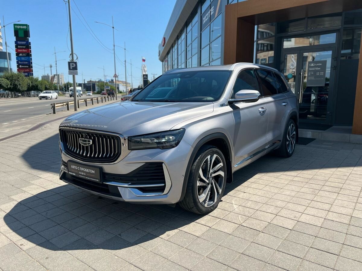 Открыть фотографии: Geely Monjaro I