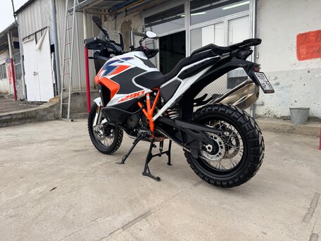 2023 KTM 1290 Super Adventure R, оранжевый, 1650000 рублей, вид 1