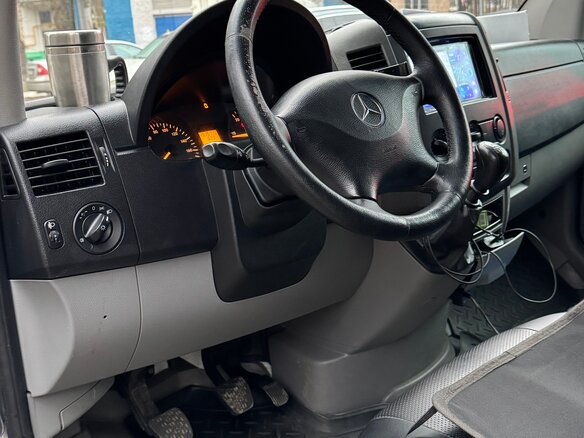 2010 Mercedes-Benz Sprinter, белый, 1550000 рублей - вид 12