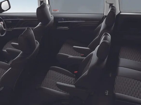 2023 Mitsubishi Delica D:5 I Рестайлинг, белый, 2700000 рублей - вид 11