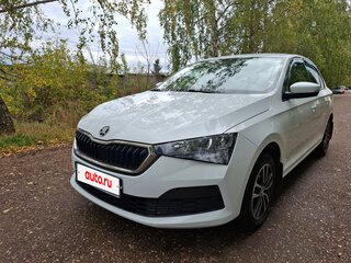 2021 Skoda Rapid II, белый, 1520000 рублей, вид 4