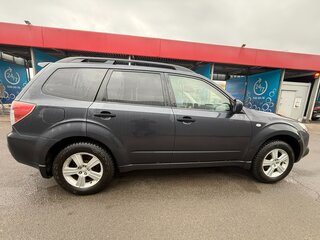 2011 Subaru Forester III Рестайлинг, серый, 760000 рублей, вид 5