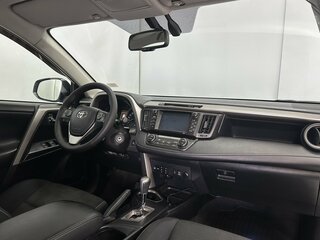 2016 Toyota RAV4 IV (XA40) Рестайлинг, белый, 2516800 рублей, вид 4