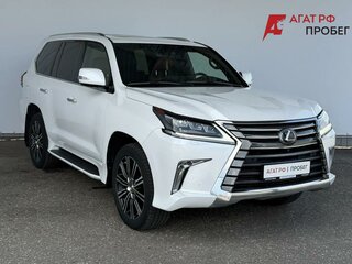 2020 Lexus LX 570 III Рестайлинг 2, белый, 8800000 рублей, вид 3
