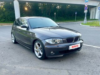 2007 BMW 1 серии 130i I (E81/E82/E87/E88), бежевый, 1600000 рублей, вид 3
