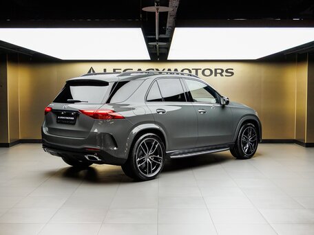 2026 Mercedes-Benz GLE 450 II (V167) Рестайлинг, серый, 16230000 рублей, вид 3