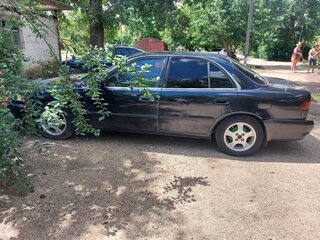 1996 Hyundai Sonata III Рестайлинг, зелёный, 180000 рублей, вид 4