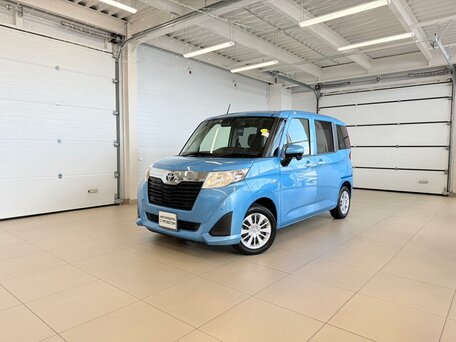 Toyota Roomy I