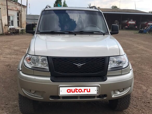 2011 УАЗ Патриот 31631 I, серебристый, 1000000 рублей
