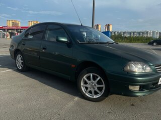 2000 Toyota Avensis I, зелёный, 360000 рублей, вид 2
