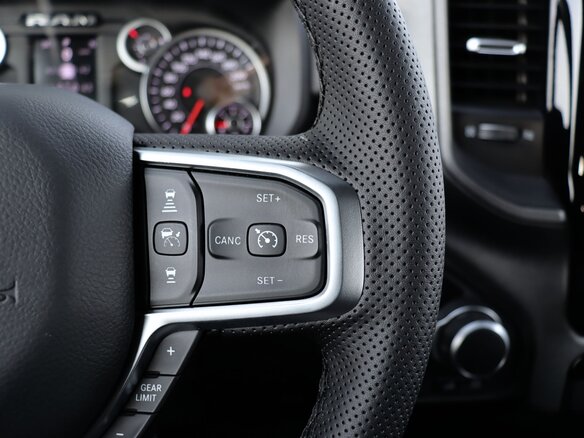2026 Ram 1500 Crew Cab V Рестайлинг, чёрный, 9460000 рублей - вид 26