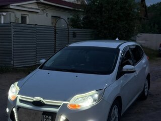 2013 Ford Focus III, белый, 690000 рублей, вид 1