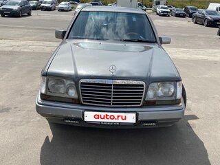 1987 Mercedes-Benz W124 230, серый, 199000 рублей, вид 2