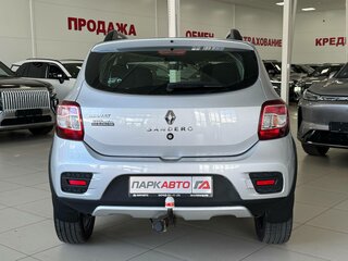 2017 Renault Sandero Stepway II, серебристый, 1045000 рублей, вид 5