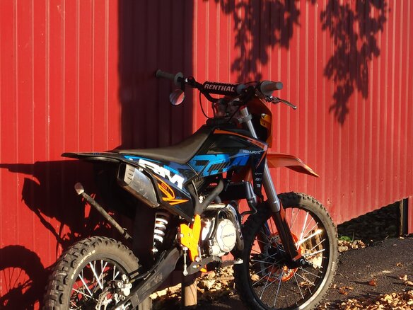 2024 Regulmoto Seven Medalist 150E, оранжевый, 99999 рублей - вид 17