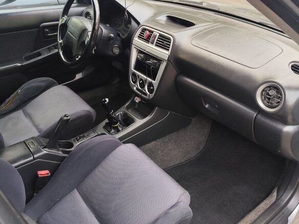 2002 Subaru Impreza II, серебристый, 650000 рублей - вид 12