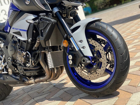 2020 Yamaha MT-10, синий, 1525000 рублей, вид 4
