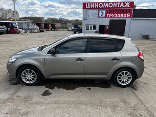 2010 Kia Ceed I Рестайлинг, серебристый, 480000 рублей, вид 5
