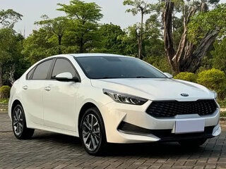 2021 Kia K3 II (China Market), белый, 1398300 рублей, вид 3