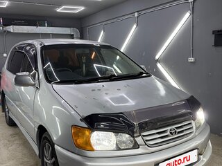 1999 Toyota Ipsum I (M10), серебристый, 420000 рублей, вид 1