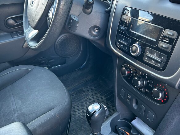 2018 Renault Sandero Stepway II, синий, 1099000 рублей - вид 3