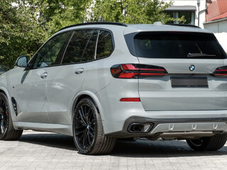 2025 BMW X5 30d IV (G05/G18) Рестайлинг, серый, 11390000 рублей, вид 3