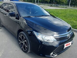 2016 Toyota Camry VII (XV50) Рестайлинг, чёрный, 2450000 рублей, вид 1