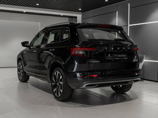 2025 Skoda Karoq DSG7 I, чёрный, 3400000 рублей, вид 4