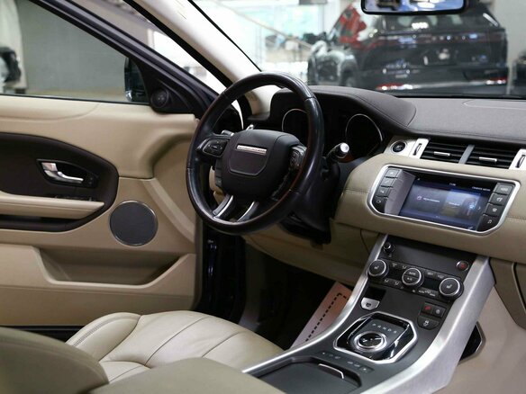 2018 Land Rover Range Rover Evoque I Рестайлинг, синий, 2190000 рублей - вид 9