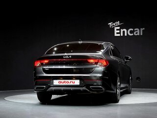 2022 Kia K5 III, чёрный, 2600000 рублей, вид 2