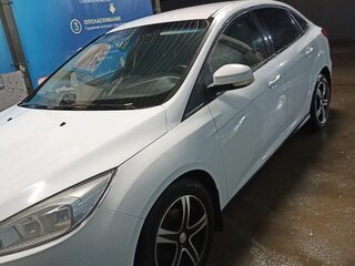 2016 Ford Focus III Рестайлинг, белый, 694000 рублей, вид 3