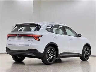 2026 MG ES5 62.2 kWh, белый, 2000000 рублей, вид 3