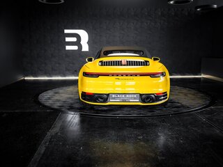 2021 Porsche 911 Carrera 4S VIII (992), жёлтый, 14700000 рублей, вид 4