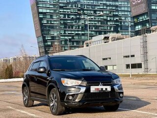 2018 Mitsubishi ASX I Рестайлинг 2, чёрный, 1550000 рублей, вид 2