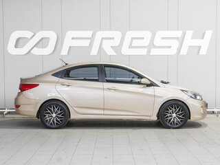 2012 Hyundai Solaris I, бежевый, 789000 рублей, вид 5