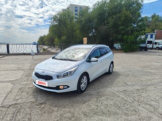 2013 Kia Ceed II, белый, 1250000 рублей, вид 2
